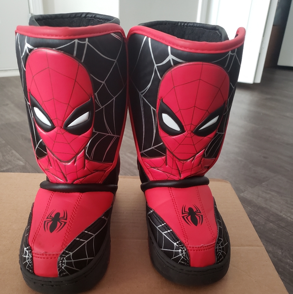 Marvel snow/rain boots